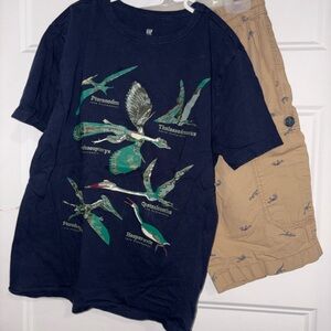 GAP Set/Navy Boys' Short-Sleeve Pterosaur Graphic Tee + beige matching short